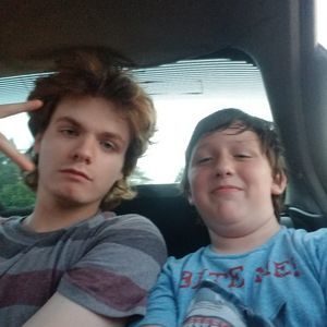 Meet your Posher, Jj